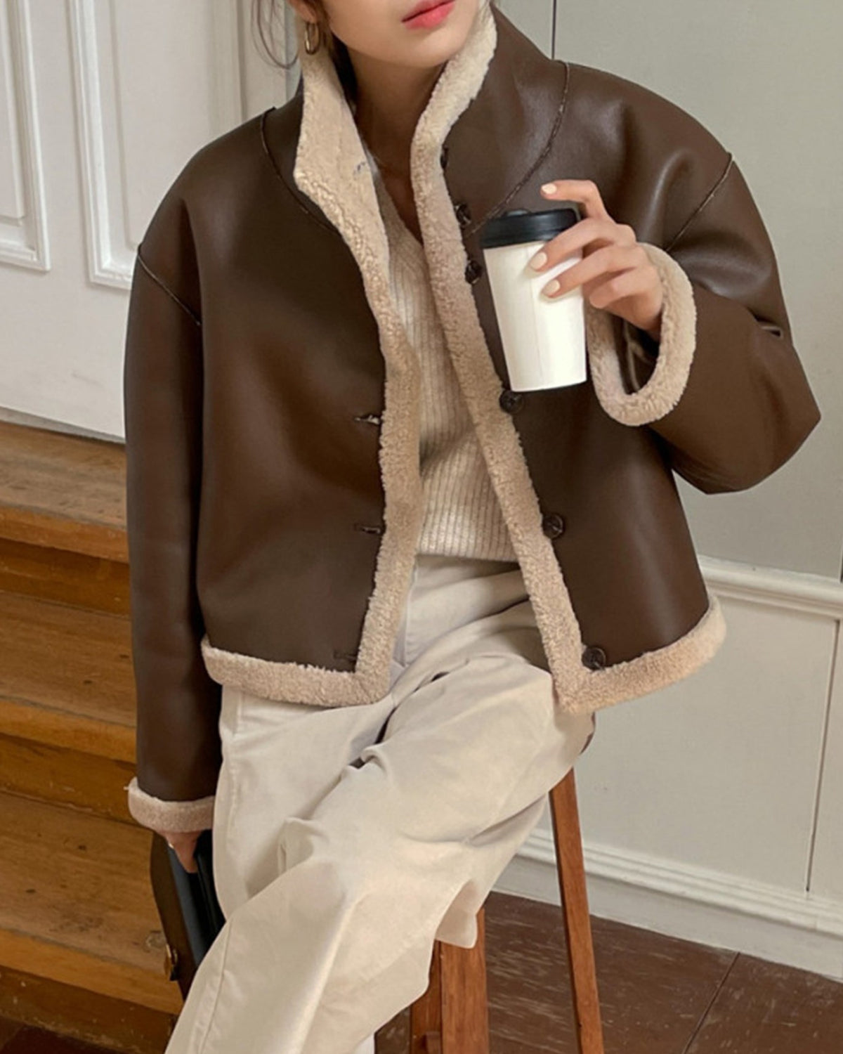 ボアリバーシブルショートコート